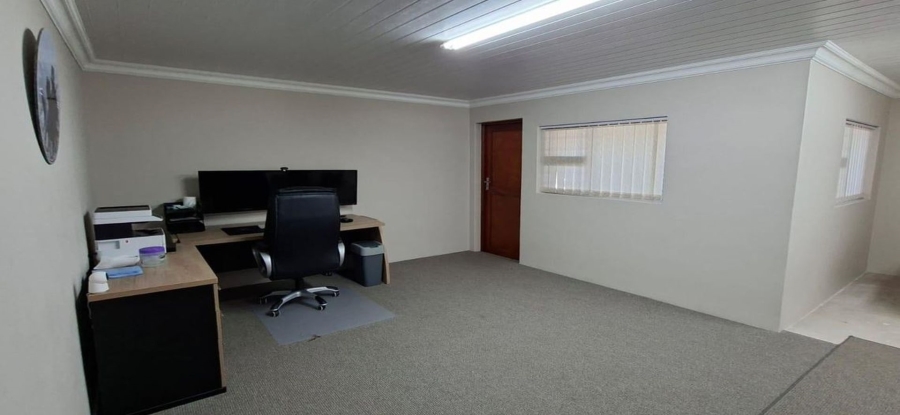 3 Bedroom Property for Sale in Dana Bay Western Cape
